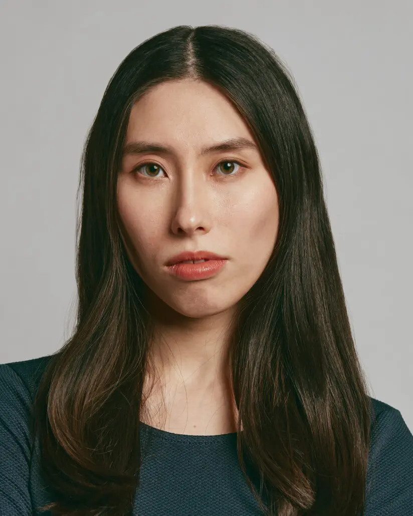 Headshot. Actor Anna Jegeus.