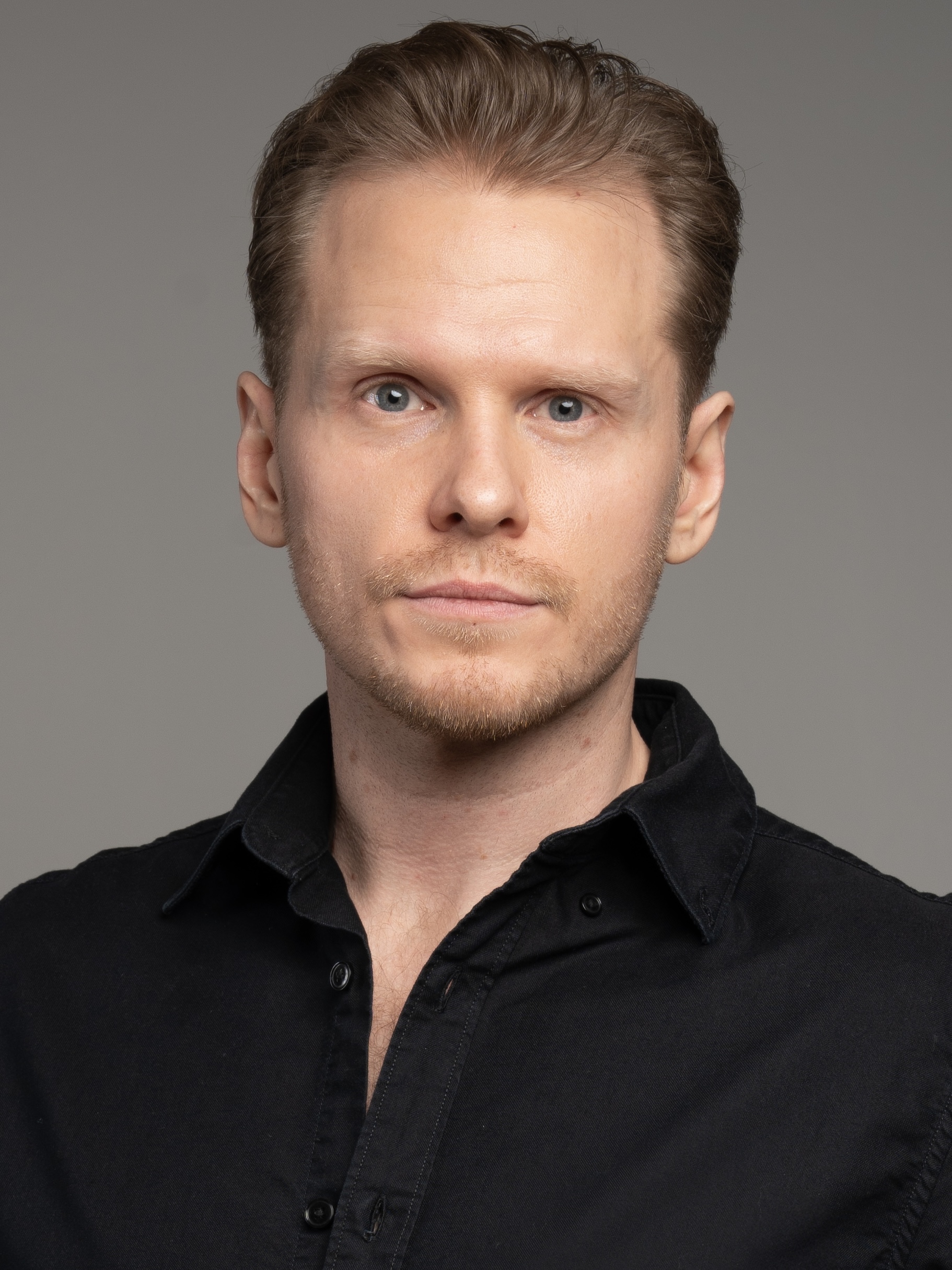 Jimmy-Ahovalli-–-Headshot-1.jpg